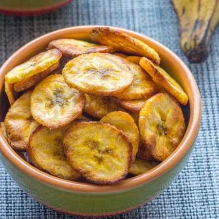 Baked plantain chips Baked plantain chips
