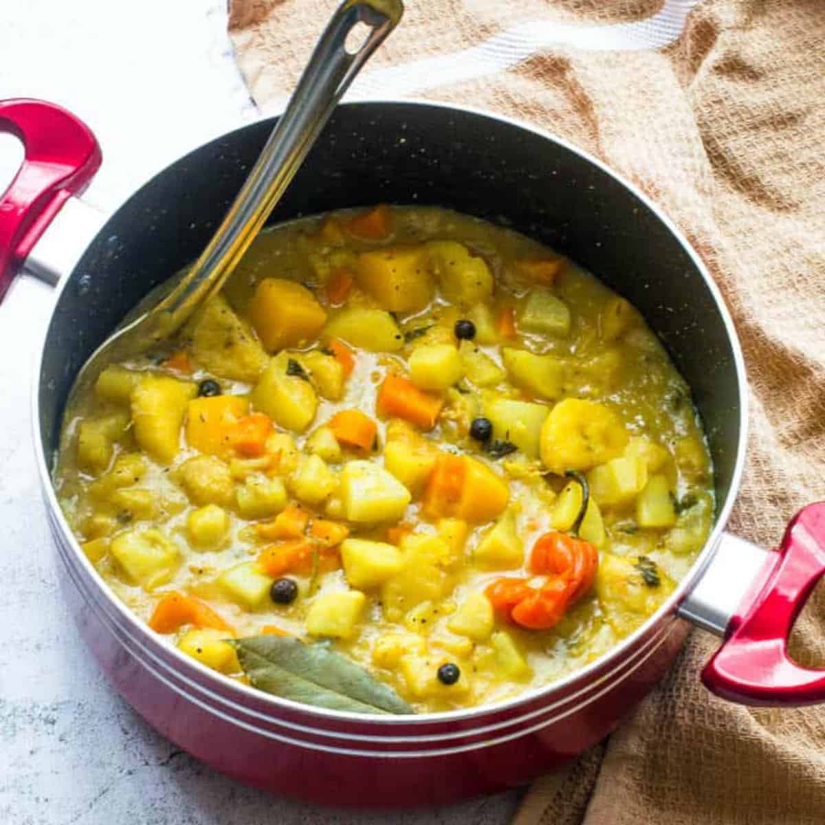 Yellow Yam stew (Jamaican style) - Ital Eats and Treats