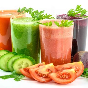 4 glasses of vegetable juices