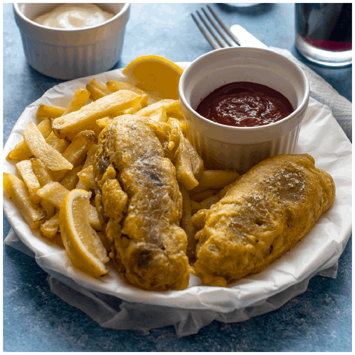 plate of fish and chips