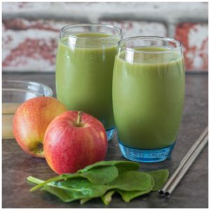 2 smoothies with apples