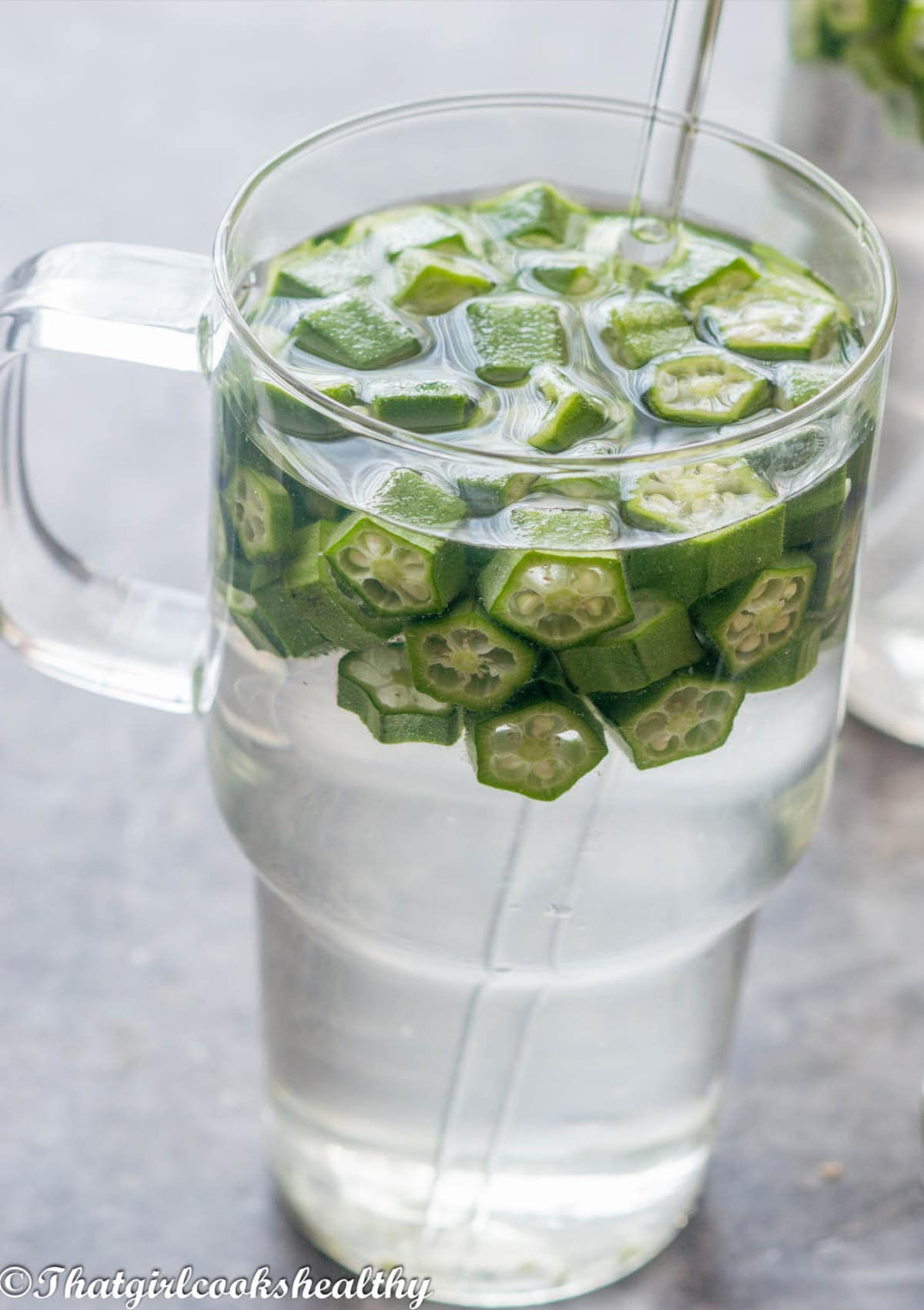 How to prepare okra water1 (1)